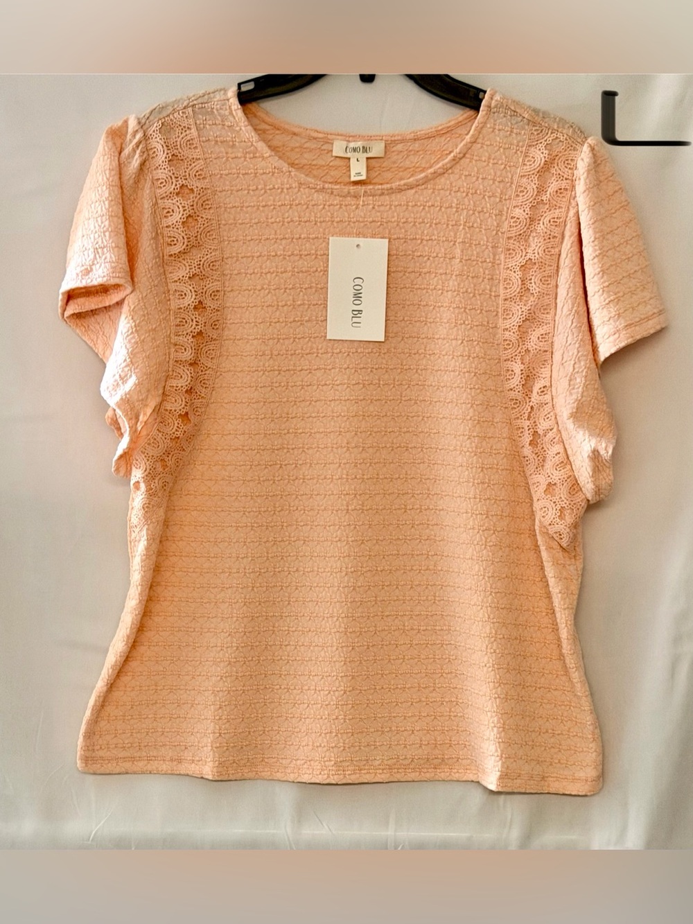 Como Blu Peach Lace-Trim Short Sleeve Top